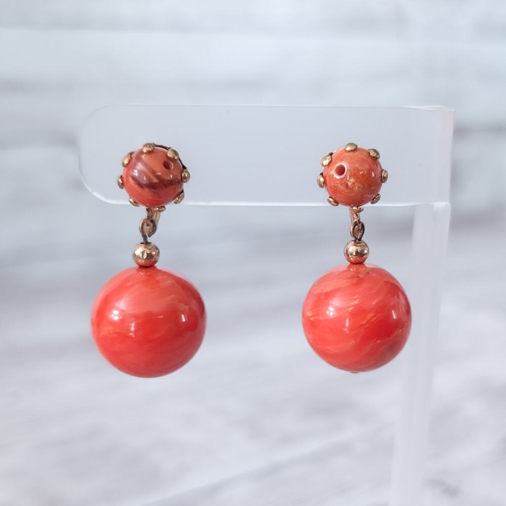Vintage Screw On Earrings Orange Marbled Pattern Ball Dangle Retro Statement